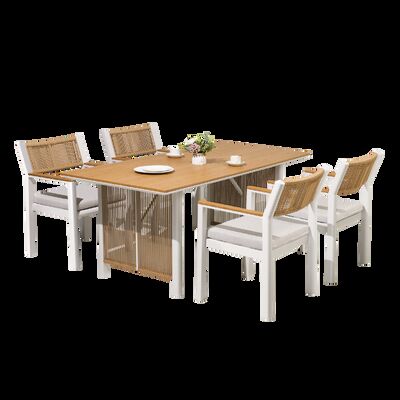 Set da pranzo a piattaforme di rotino a colori personalizzabili con telaio in alluminio rivestito in polvere e garanzia di 5 anni per l'ospitalità all'aperto